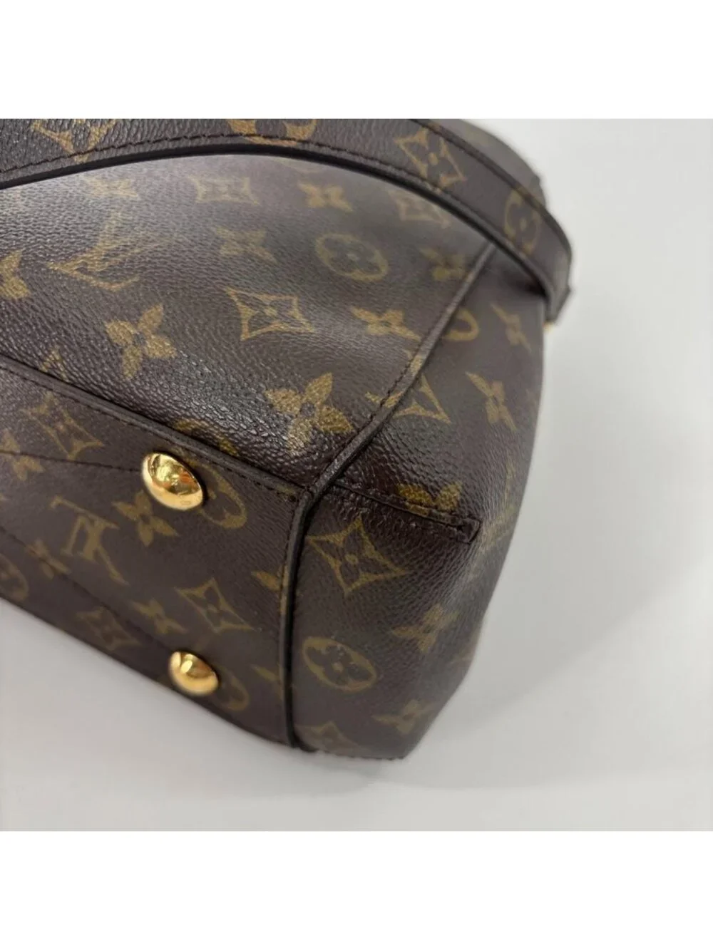 Louis Vuitton Monogram Montaigne MM Handbag 2-Way